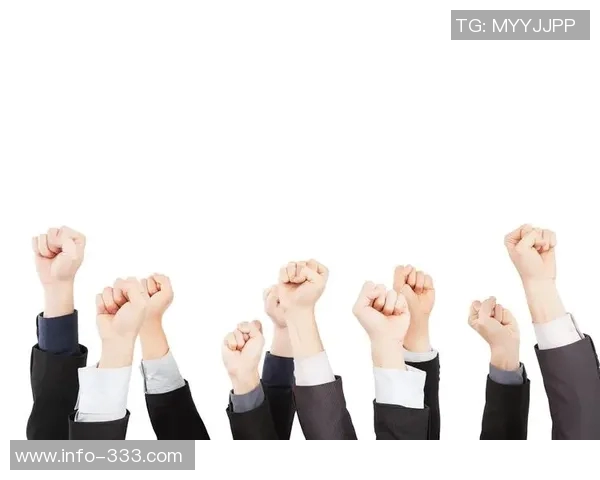 杜加利奇坚定表态全力支持主教练展现团队热情与奋斗精神