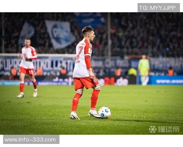 罗马与萨拉戈萨达成个人协议正在与拜仁进行谈判